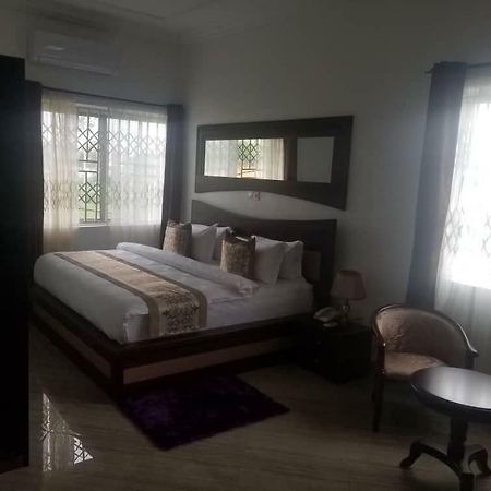 Grace Garden Hotel Sekondi-Takoradi Dış mekan fotoğraf